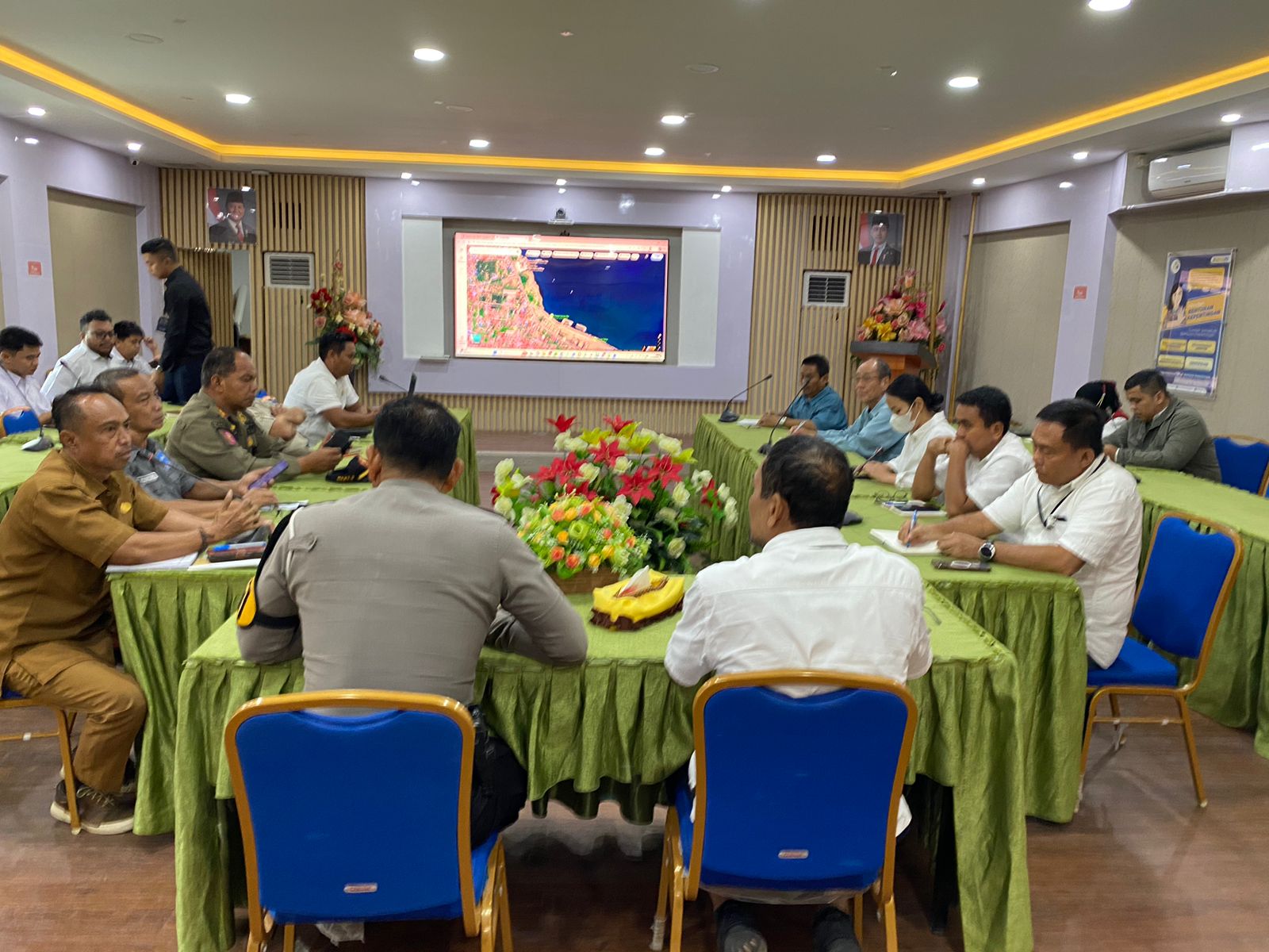 RAPAT PEMBAHASAN UJI COBA LALU LINTAS OPEN TRAFFIC ELEVATED ROAD JALAN CUMI-CUMI DAN JALAN RAJAMOILI JEMBATAN 4 PALU 