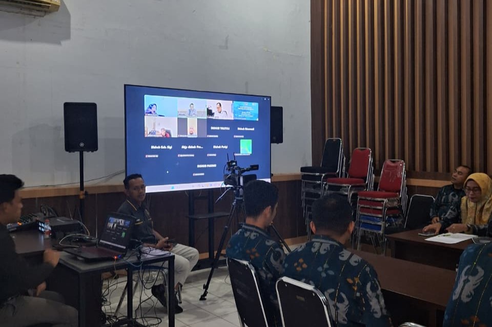DINAS PERHUBUNGAN MENGGELAR RAPAT DARING TEKNIS PEMILIHAN PELAJAR PELOPOR KESELAMATAN LALU LINTAS DAN ANGKUTAN JALAN