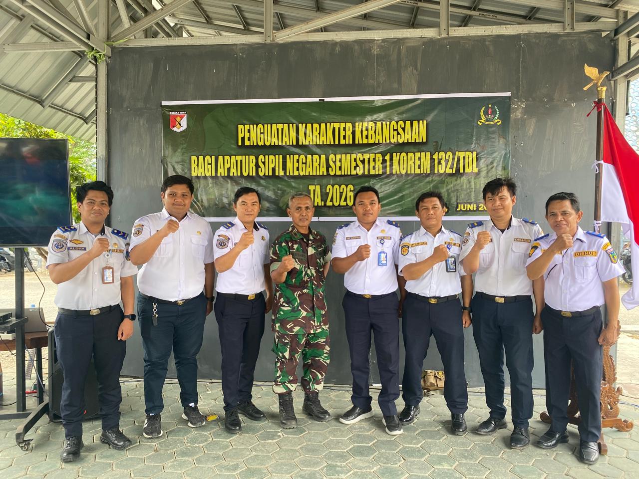 STAF DINAS PERHUBUNGAN PROVINSI SULAWESI TENGAH IKUTI KEGIATAN PEMBENTUKAN KARAKTER KEBANGSAAN BAGI ASN DI KOREM 132/TADULAKO