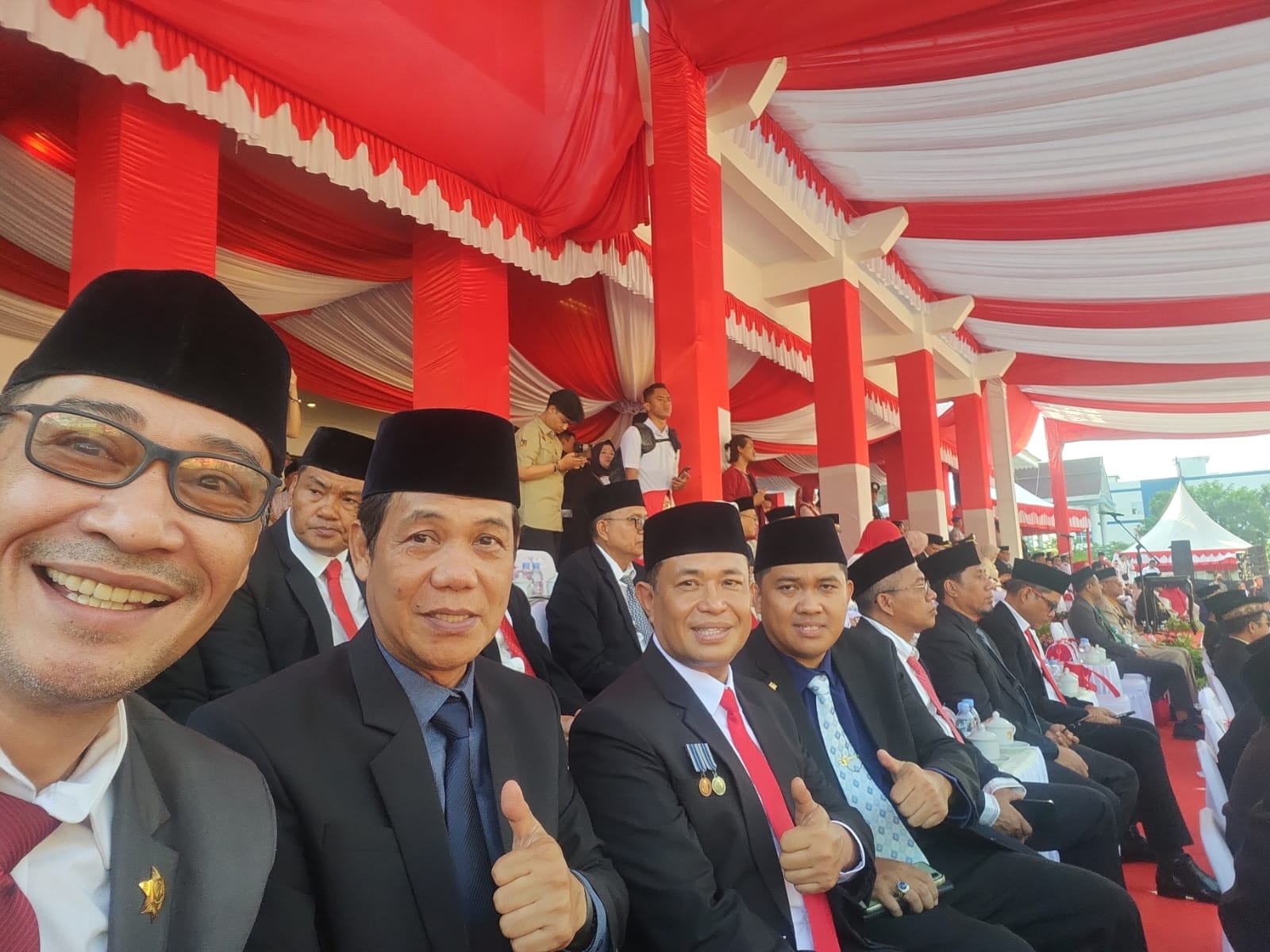 UPACARA HUT RI KE-81 YANG BERLANGSUNG DI KANTOR GUBERNUR SULAWESI TENGAH